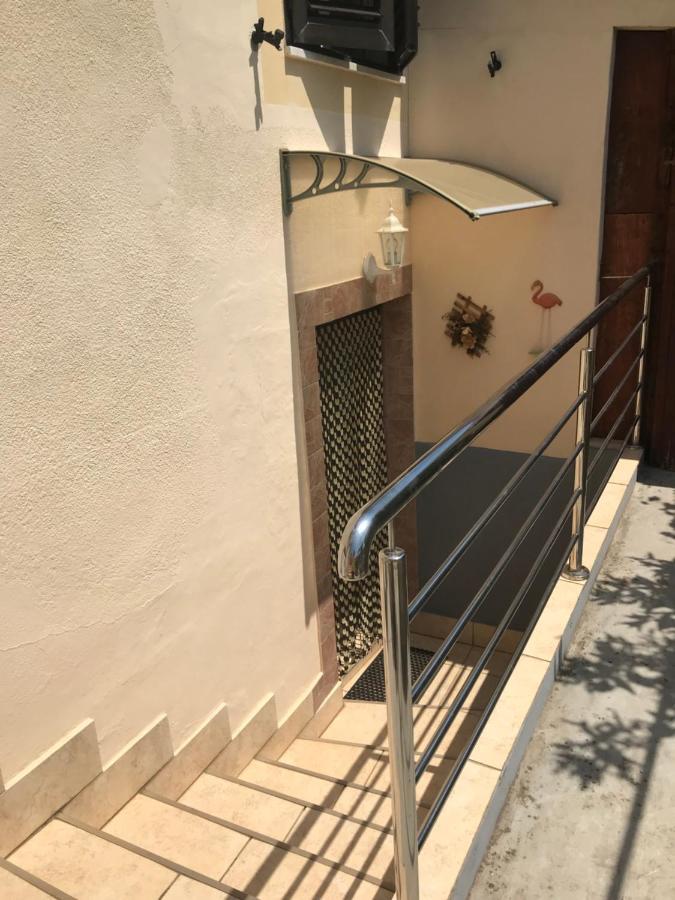 Apartmani Luiza Cres Buitenkant foto