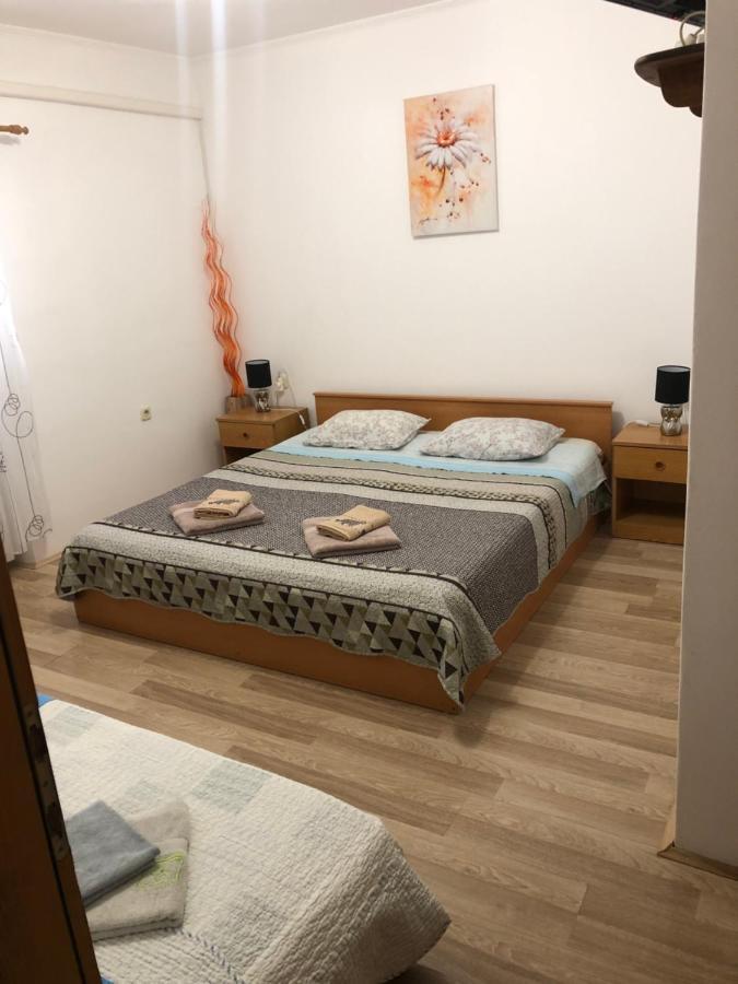Apartmani Luiza Cres Buitenkant foto