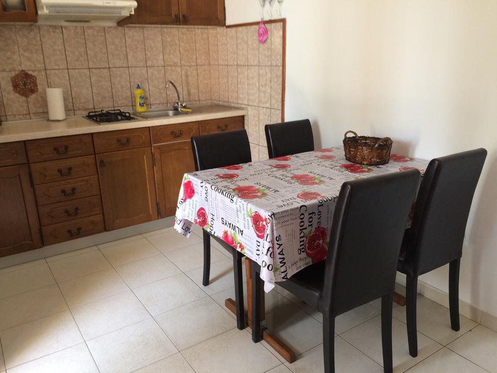 Apartmani Luiza Cres Buitenkant foto